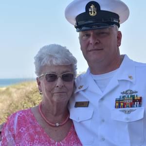 Meet your Posher, Connie